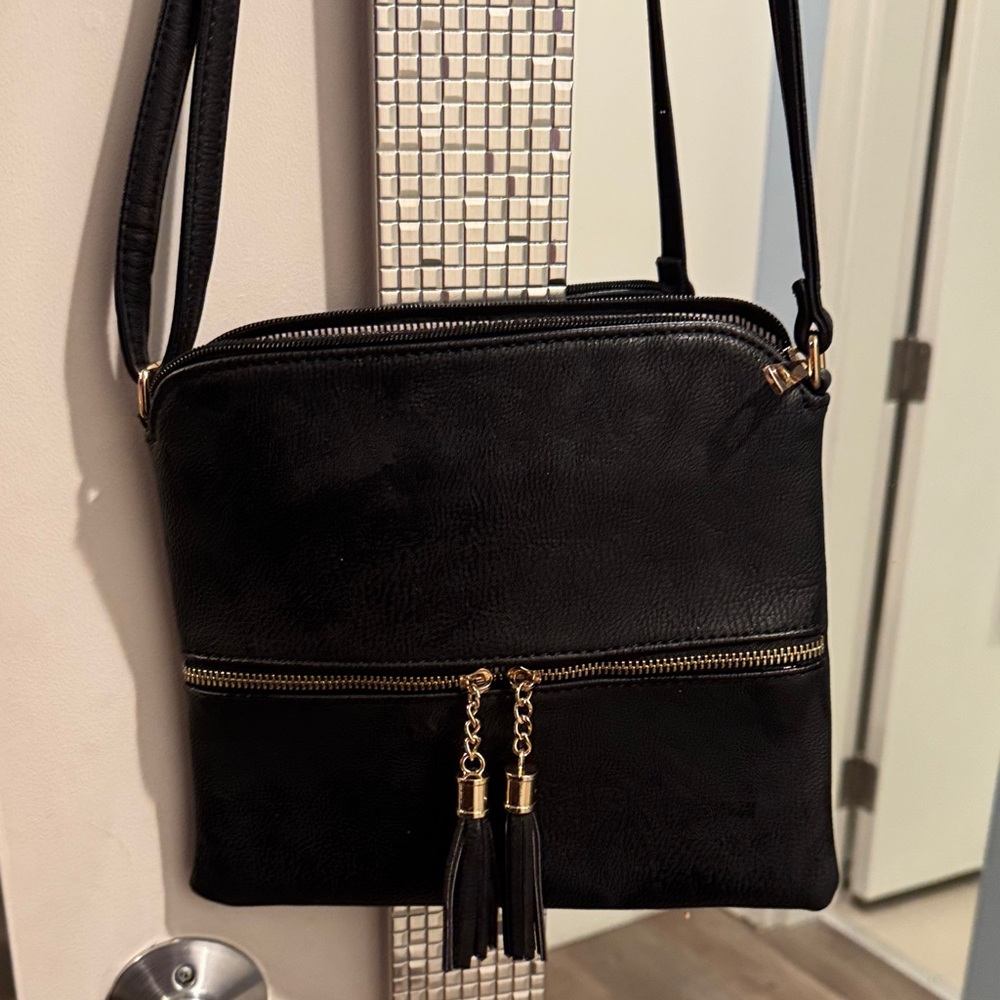 Elegant Black Crossbody Bag